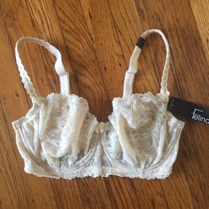NWT Felina cream lace 32DDD bra